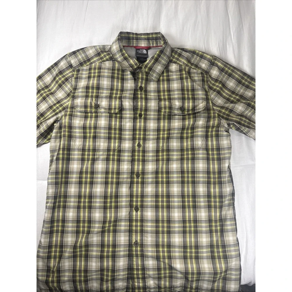 North Face Hiking Trail Shirt‎ Yellow Plaid Mens M Short Sleeve Button Outdoor